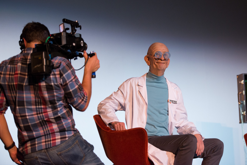 Illustration for article titled Good news, everyone! Professor Farnsworth has been brought to life